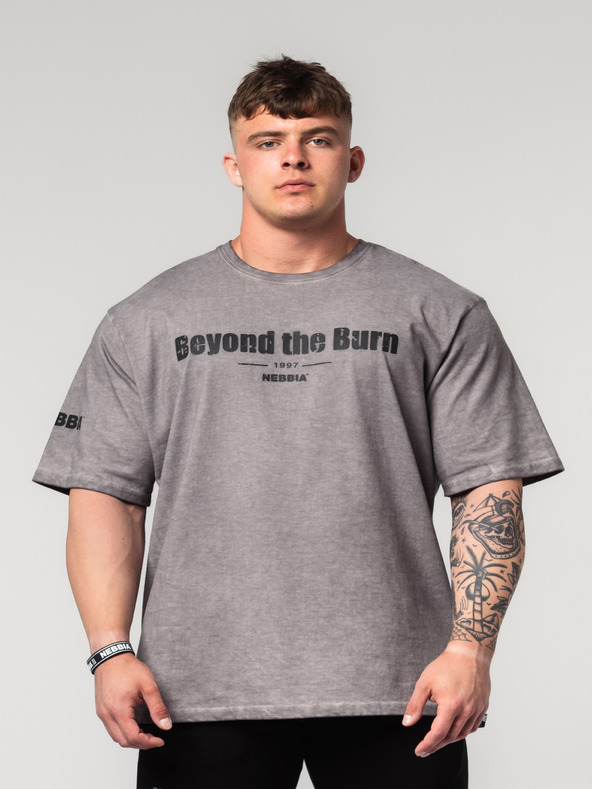 Nebbia Washed-off Baumwoll-T-Shirt in schwerer Ausführung GRIND 370