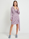 Guess Hellviolettes Guess Damen Wickelkleid mit Glanz