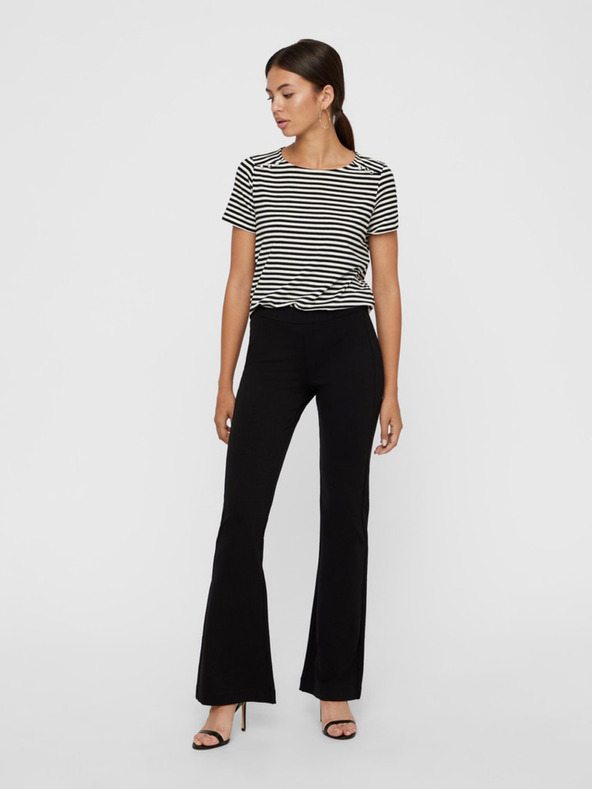 Vero Moda Schwarze Damen-Hose mit ausgestelltem Schnitt Vero Moda Kamma
