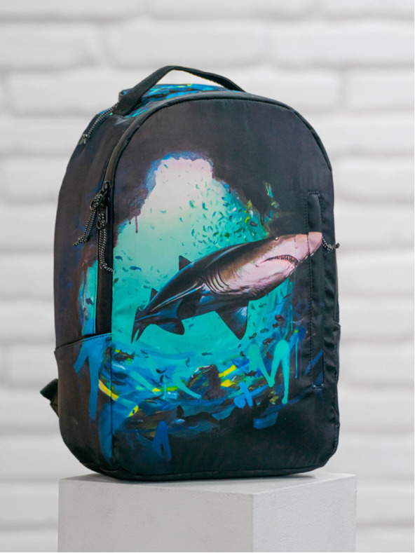 BAAGL  Schwarzer Schulrucksack Baagl eARTh - Hai von Lukero