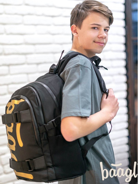 BAAGL  Schwarzes Schulset - Rucksack, Mäppchen und Tasche Baagl Skate Gold