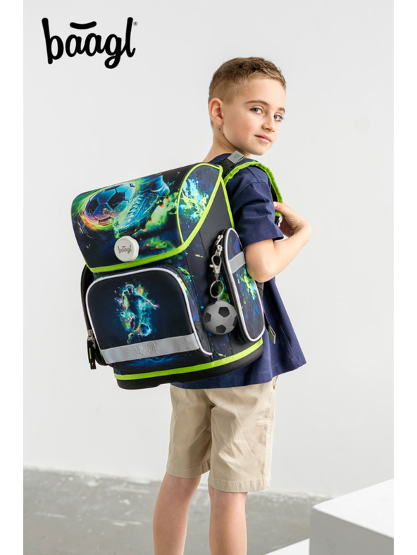 BAAGL  Grüner Schulranzen Ergo Baagl Football Player