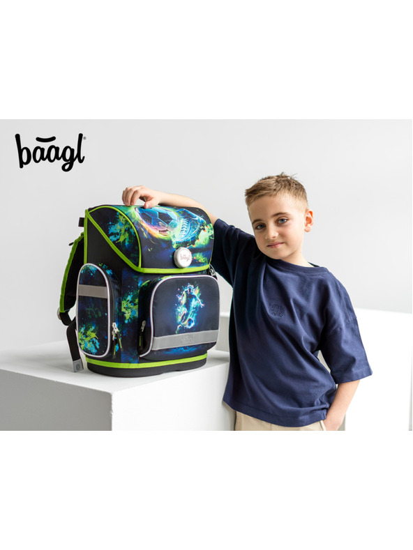 BAAGL  Grüner Schulranzen Ergo Baagl Football Player