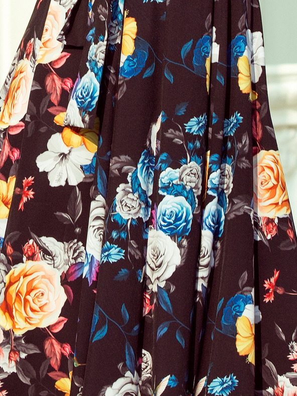 numoco Langes Kleid mit Rüschen - schwarz + bunte Blumen Numoco