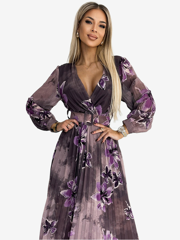 numoco Langes Kleid aus plissiertem Chiffon mit Dekolleté, langen Ärmeln und breitem Gürtel - lila große Blumen Numoco
