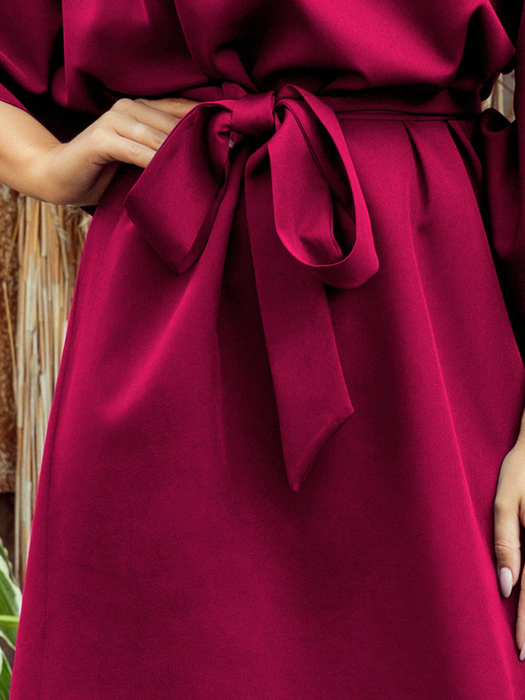 numoco Numoco SOFIA Schmetterlingskleid mit Taillenband