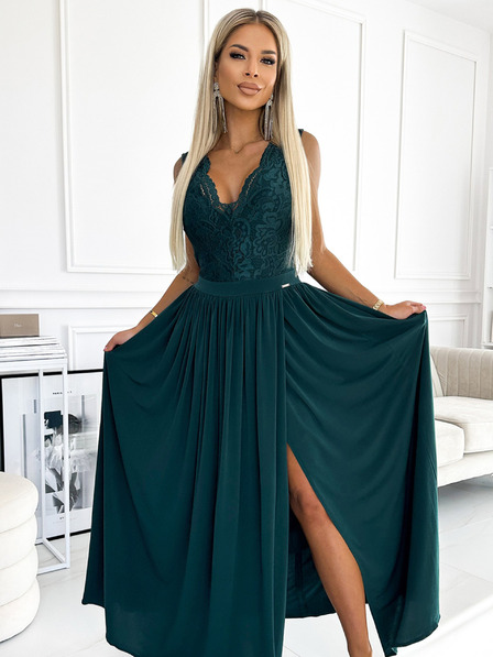 numoco Langes Kleid mit Spitzenausschnitt - grün Numoco LEA
