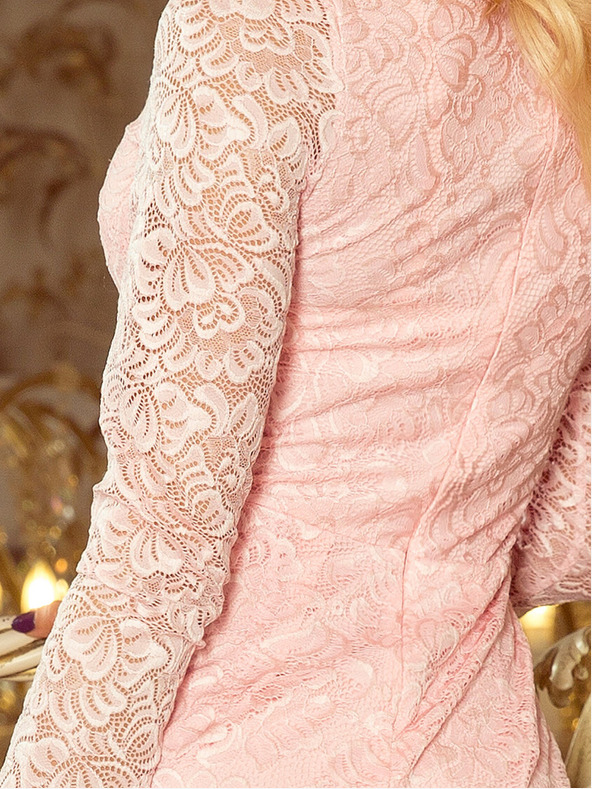 numoco Spitzenkleid mit Ausschnitt - pastellrosa Numoco
