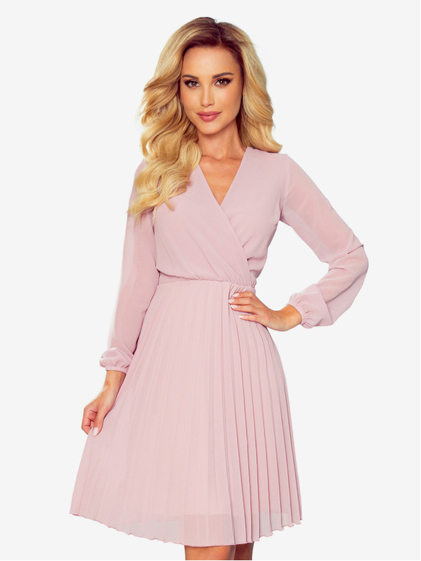 numoco Plisseekleid mit Rundhalsausschnitt und langen Ärmeln - puderrosa Numoco ISABELLE