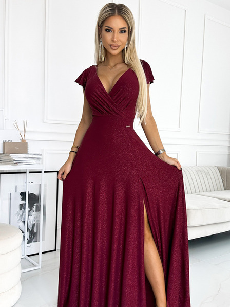numoco Glitzerndes langes Kleid mit Ausschnitt - burgunderrot Numoco CRYSTAL