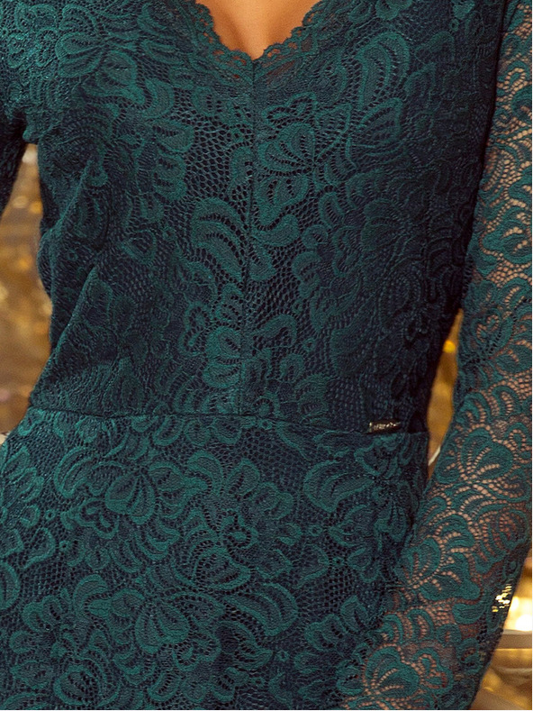 numoco Kleid mit Spitzenausschnitt - grün Numoco