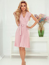 numoco Plisseekleid mit Taschentuchausschnitt - puderrosa Numoco WENDY