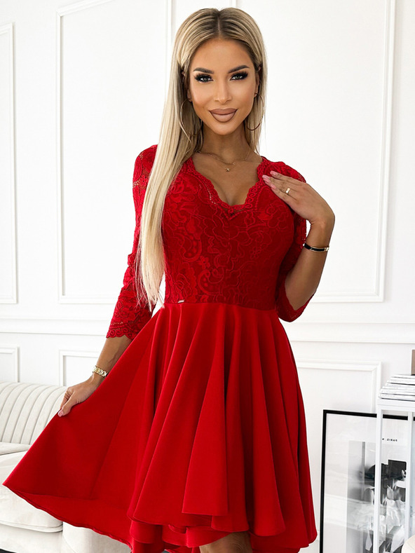 numoco Kleid mit Spitzenausschnitt und längerem Rücken - rot Numoco NICOLLE