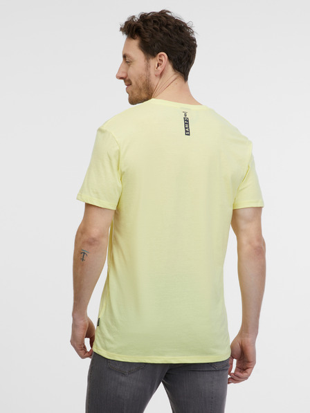 Sam 73 Hellgelbes Herren-T-Shirt SAM 73 Fidel