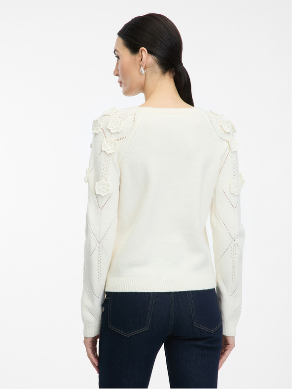 Orsay Cremefarbener Damenpullover mit Blumenapplikation ORSAY