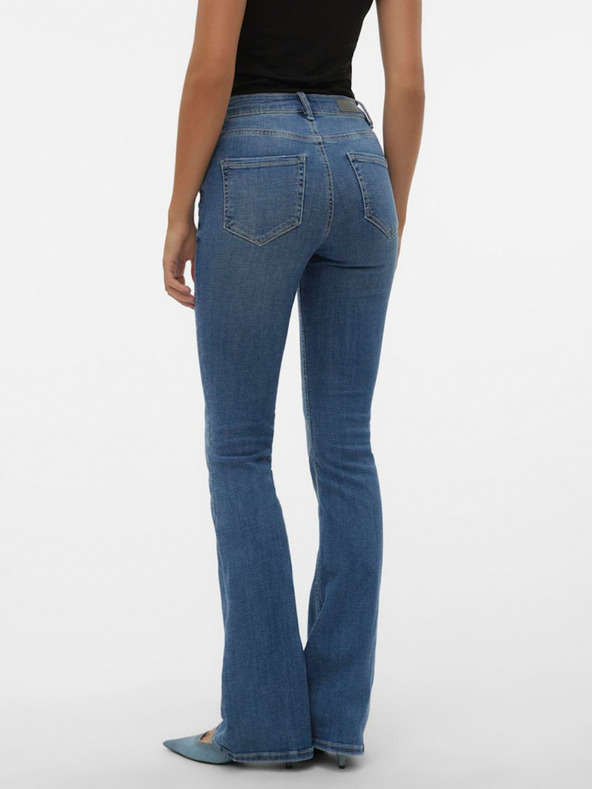 Vero Moda Blaue Damenjeans mit ausgestellter Passform Vero Moda Flash