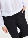 ONLY Schwarze Cropped-Hose mit hoher Taille ONLY Poptrash