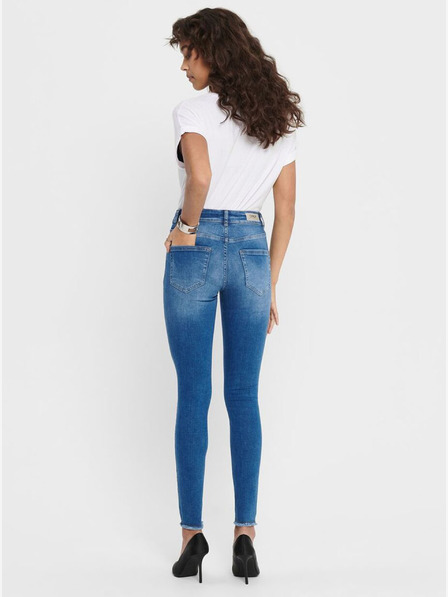 ONLY Blaue verkürzte Röhrenjeans ONLY Blush