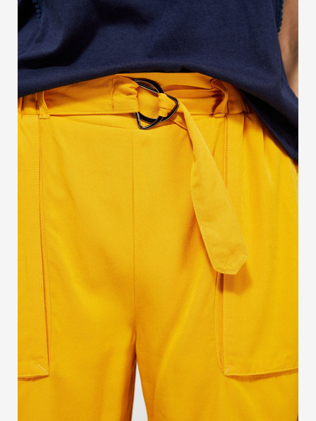 Moodo Gelbe Moodo Shorts für Frauen