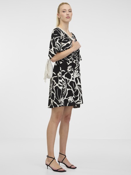 Orsay Schwarzes kurzes Damenkleid ORSAY
