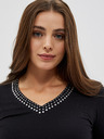 Moodo Schwarzes Damen-T-Shirt mit dekorativem Ausschnitt Moodo