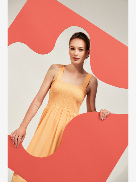 Moodo Orangefarbenes Riemchenkleid Moodo