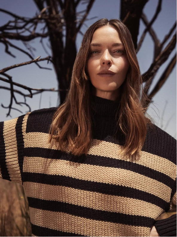 Moodo Damen-Rollkragenkleid Moodo