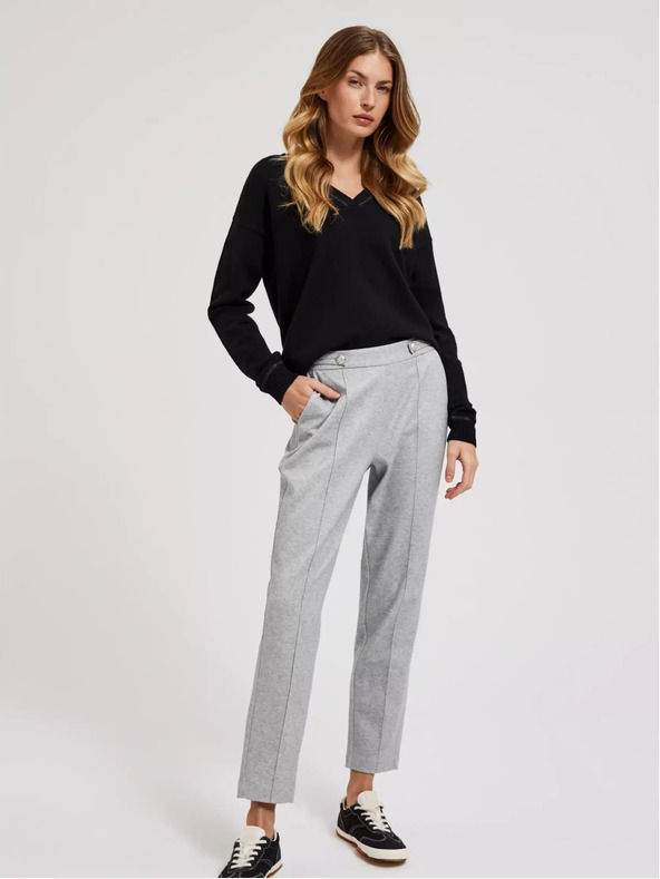 Moodo Schwarzer Langarm-Pullover mit V-Ausschnitt Moodo