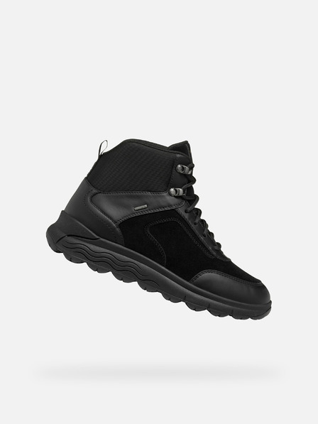 Geox Schwarze Damen-Stiefeletten Geox Spherica 4x4 B Abx