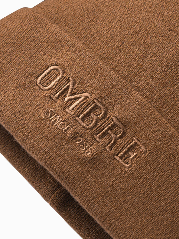 Ombre Clothing Herren-Strickmütze mit gestickter Aufschrift „Ombre Clothing“.