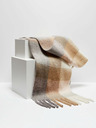 Moodo Ein warmer Schal mit zartem Muster