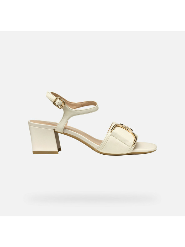 Geox Cremeweiße Geox Neeraklia 50 Damensandalen