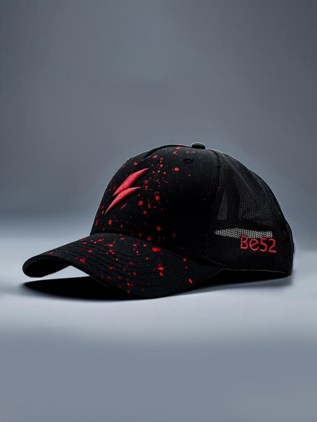 Be52 Be52 Bolt Splash Premium-Kappe schwarz/rot