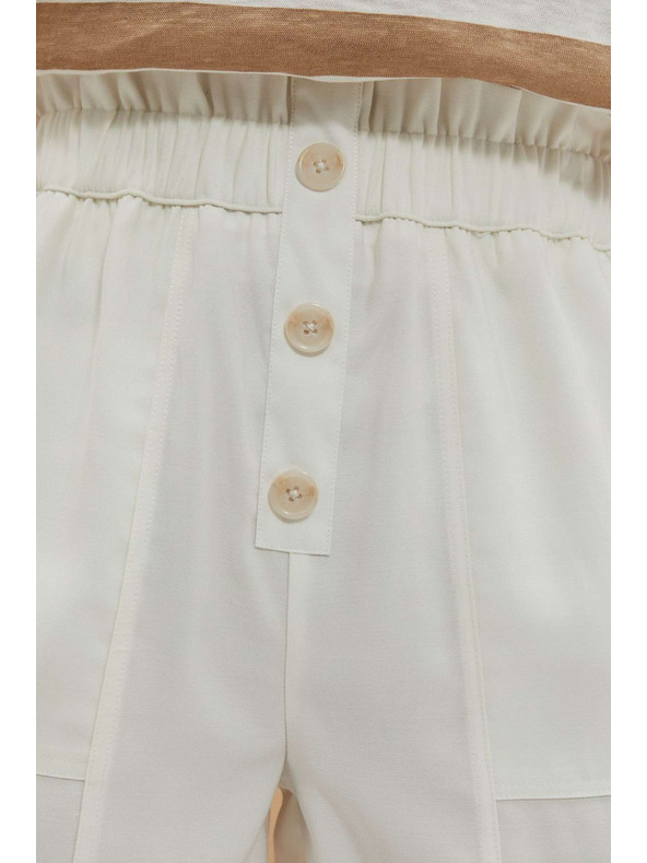 Moodo Weiße Damen Moodo Shorts