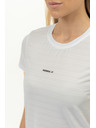 Nebbia FIT Activewear "Airy" T-Shirt mit reflektierendem Logo 438 Nebbia