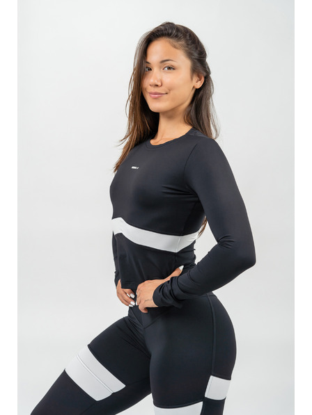 Nebbia Schwarzes langärmeliges Top TRUE HERO 242