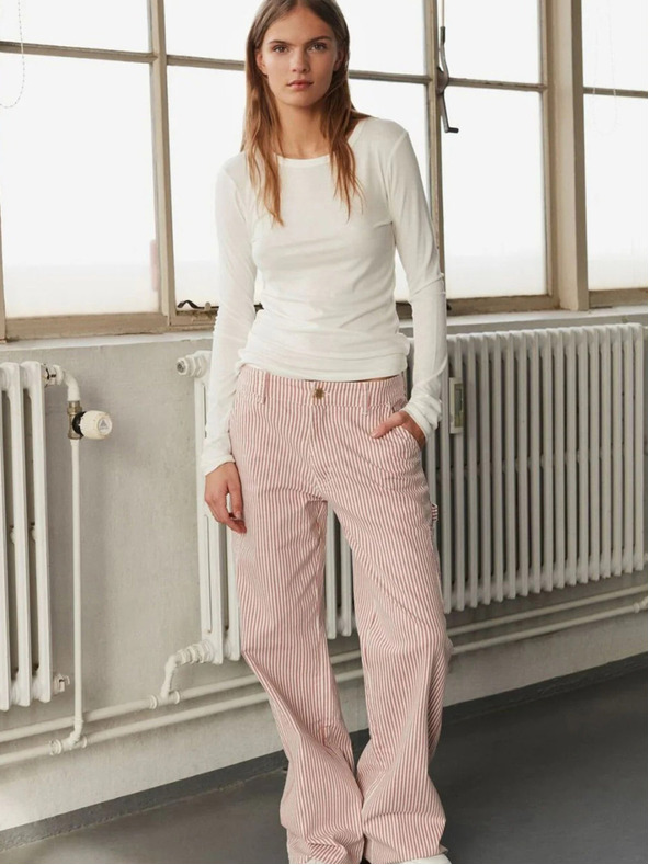 Sofie Schnoor Weiß und rot gestreifte Damen Baggy Pants Sofie Schnoor