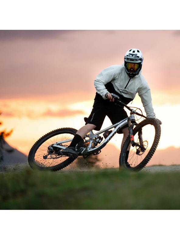 Horsefeathers Fahrradshorts Venture - schwarz HORSEFEATHERS