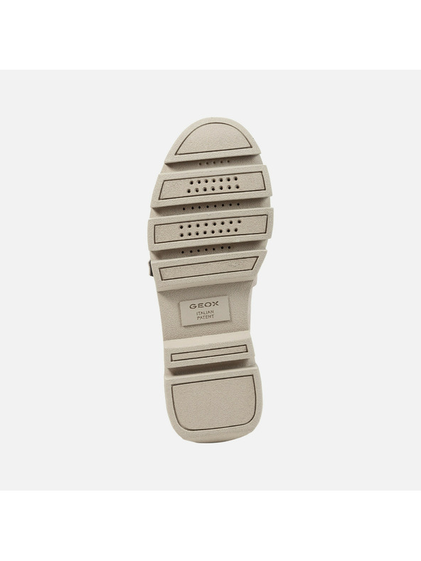 Geox Cremefarbene Damen-Mokassins Geox Vilde