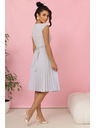 numoco LILA Plissiertes Kleid mit kurzen Ärmeln und Gürtel