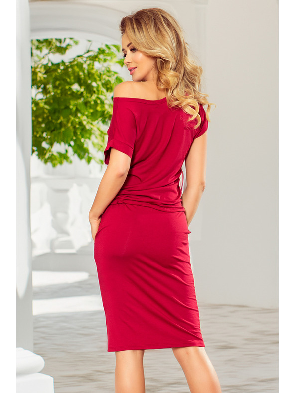 numoco Sportkleid mit kurzen Ärmeln