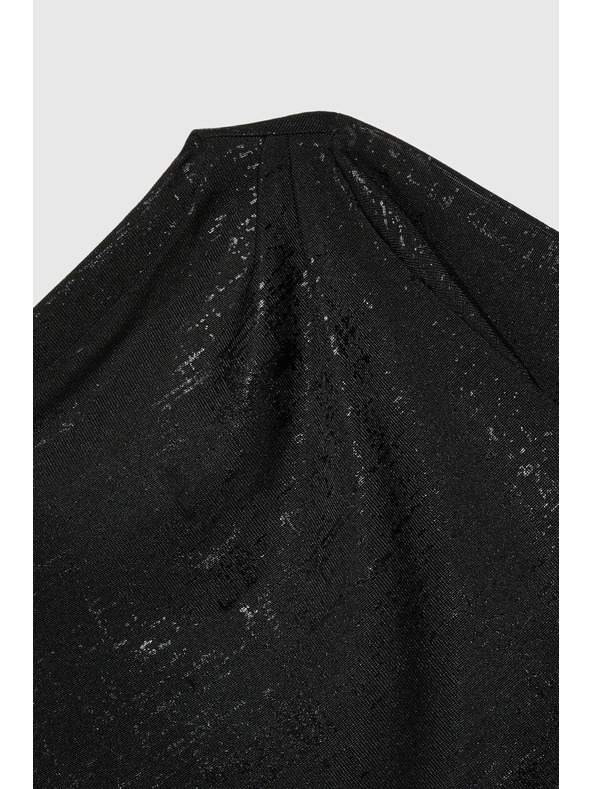 Moodo Schwarze Bluse mit gerafftem Ausschnitt und langen Ärmeln