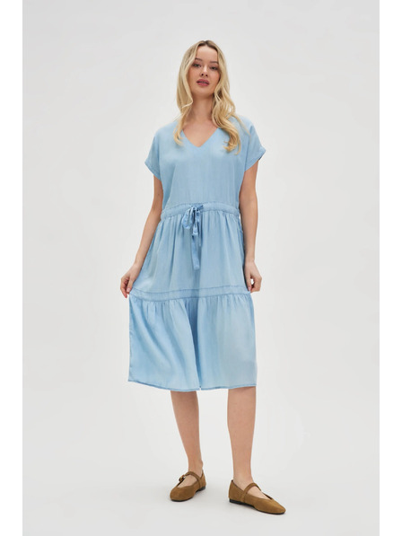 Moodo Hellblaues Midi-Kleid mit Volants Moodo