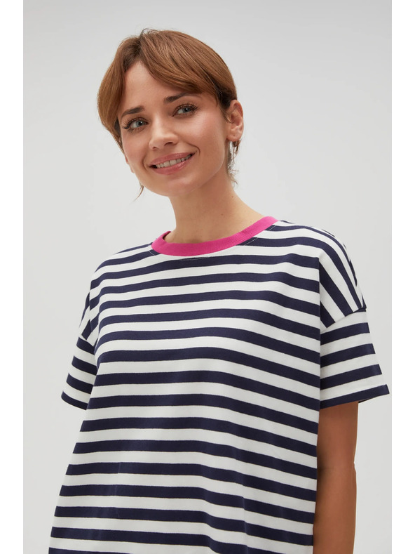 Moodo Blau-weiß gestreiftes T-Shirt mit rosa Kragen