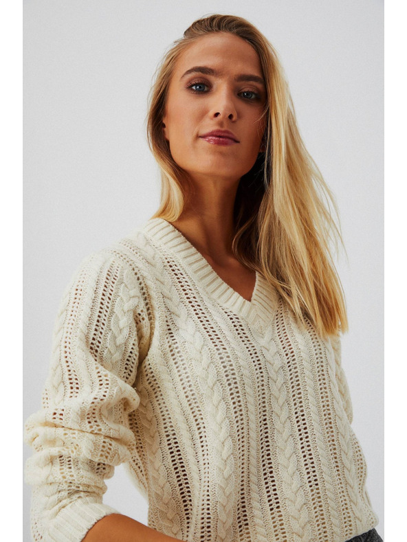 Moodo Cremefarbener Pullover mit Zopfmuster