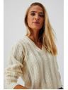 Moodo Cremefarbener Pullover mit Zopfmuster