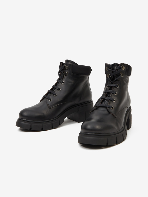 Ojju Schwarze Damenstiefeletten aus Leder OJJU