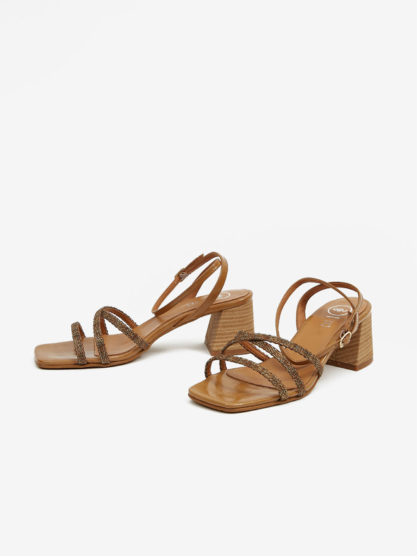 Ojju Braune Damen-Sandalen mit Absatz OJJU