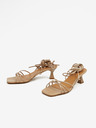Ojju Beigefarbene Damen-Sandalen mit Schnürsenkeln OJJU