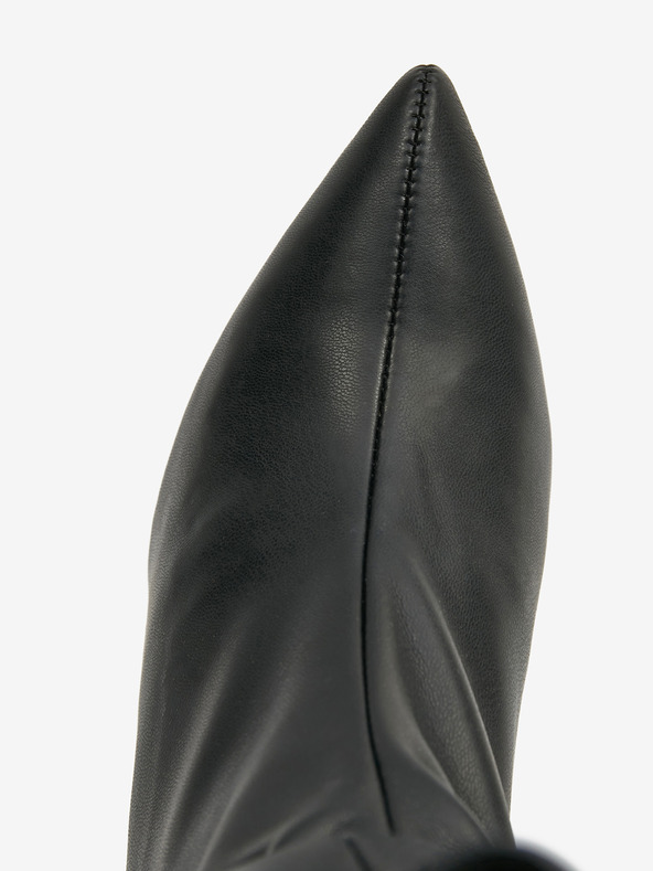 Ojju Schwarze niedrige Stiefel OJJU